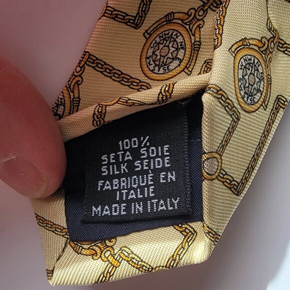 CHANEL Men's Vintage Tie 100% Silk Made in Italy light yellow compass and CCs - Picture 2 of 5